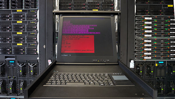 Ostravský superpočítač Anselm odchází do křemíkového nebe