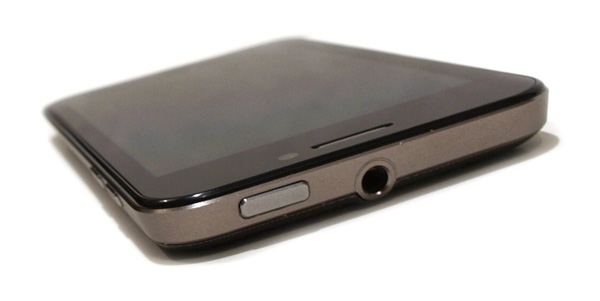 Asus PadFone - test zajímavého hybridu telefonu a tabletu
