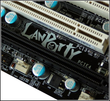 Sapphire RD790FX: kvalitní základ pro platformu AMD Spider