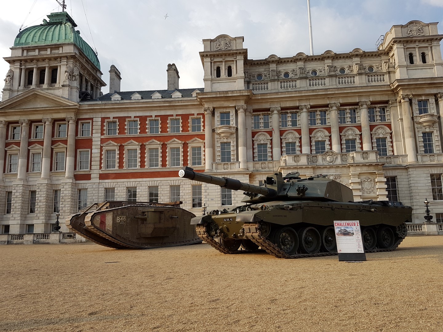 Wargaming rozjel tank Mark IV. na Trafalgar square