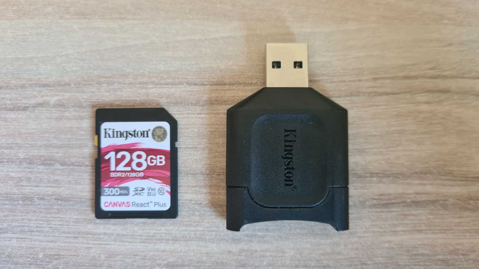  Velký test paměťových karet SD a microSD s kapacitou 128 GB