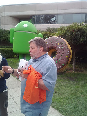 Steve Wozniak dostal od Googlu supertelefon Galaxy Nexus