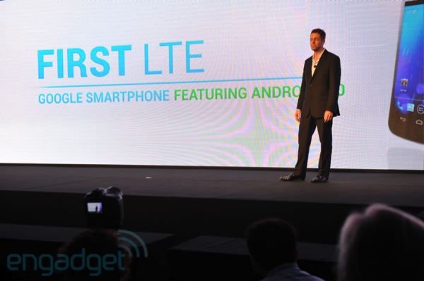 Google představil supertelefon Galaxy Nexus a Android 4.0 Ice Cream Sandwich [video]
