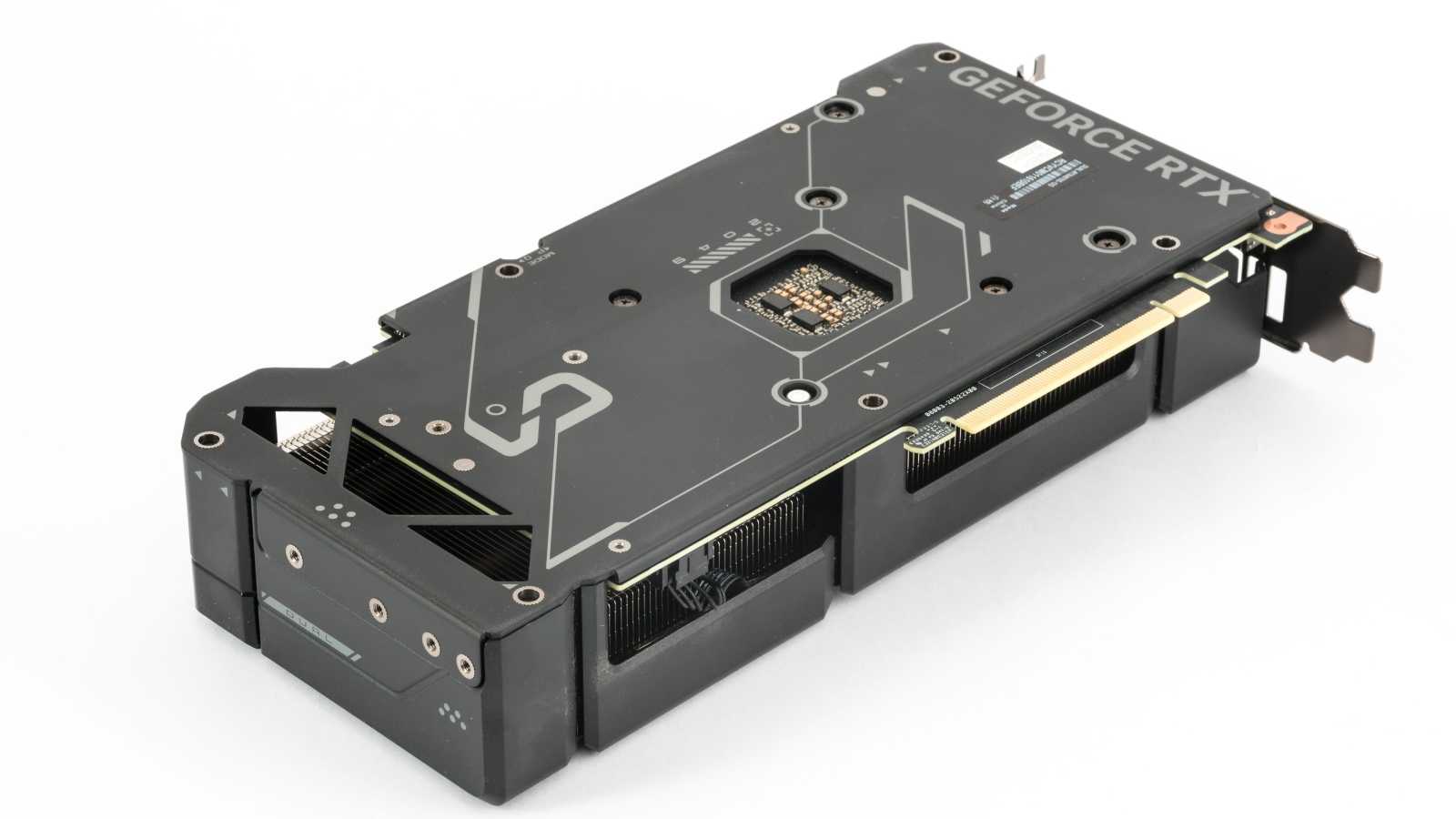 Test Asus Dual GeForce RTX 4070 Super 12GB: I levný model může být skvělý!