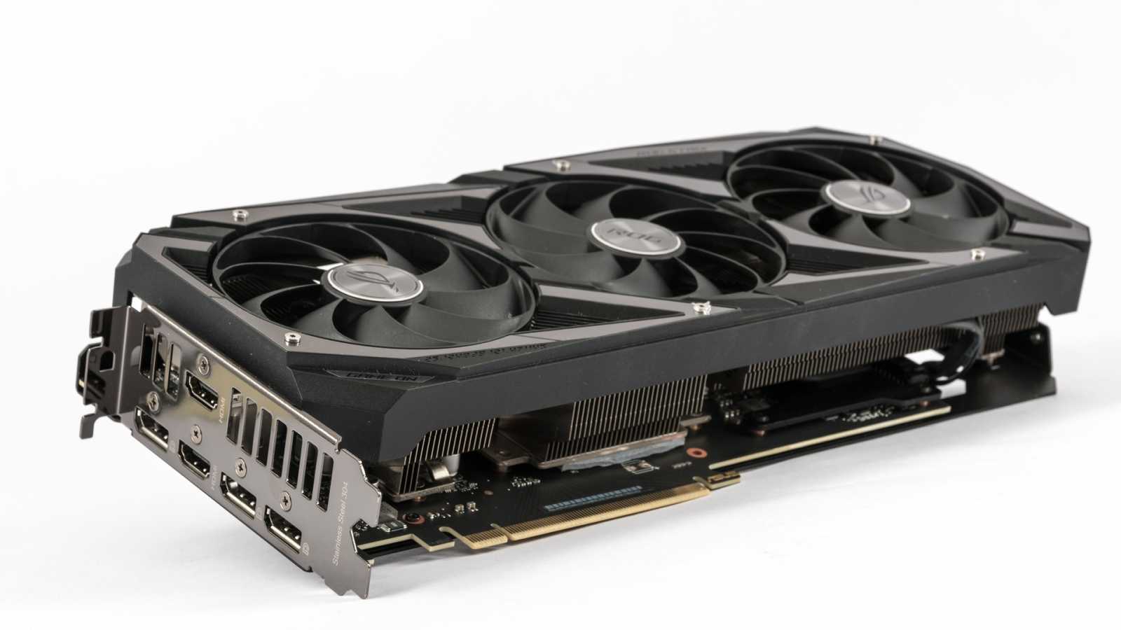 Asus ROG Strix GF RTX 3060 O12G: produkt zlé doby