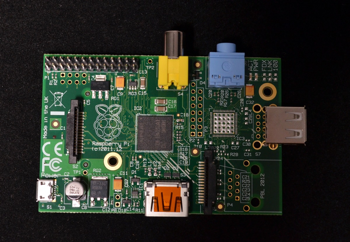 Raspberry Pi model A: Vylepšená nižší verze stále za 25 dolarů