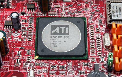 VIA K8T890 (Asus) + prodejní verze desky s ATi Xpress 200 (MSI) aneb PCIe pro AMD