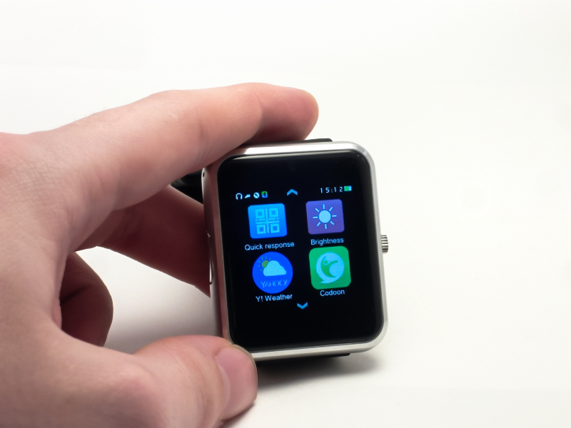 Haier Watch V1: „Apple Watch“ po asijsku a levně