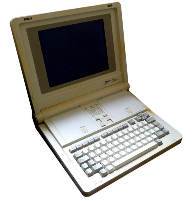 Hledá se nejstarší notebook – soutěž s Alfa Computer