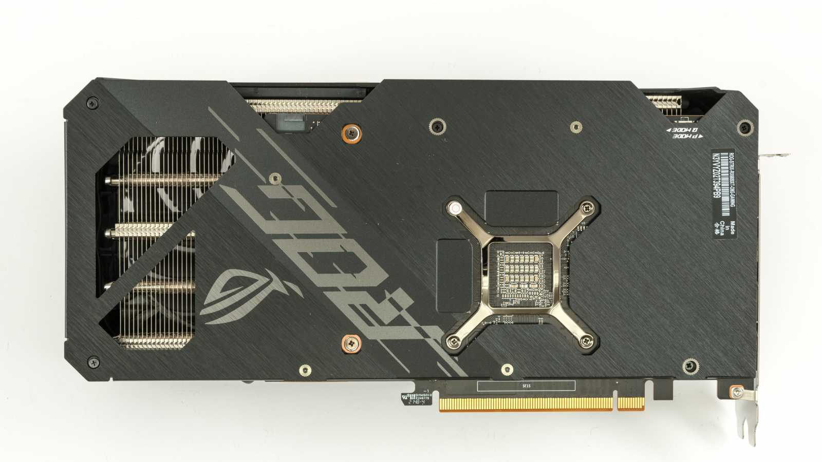 Asus ROG Strix RX 6650 XT OC Edition: Důraz na špičkové chlazení