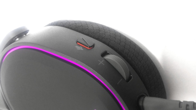 SteelSeries Arctis 5: moderní a elegantní headset