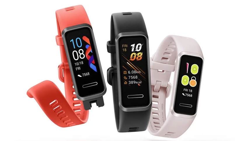 Sportovní náramek Huawei Band 4 míří do prodeje