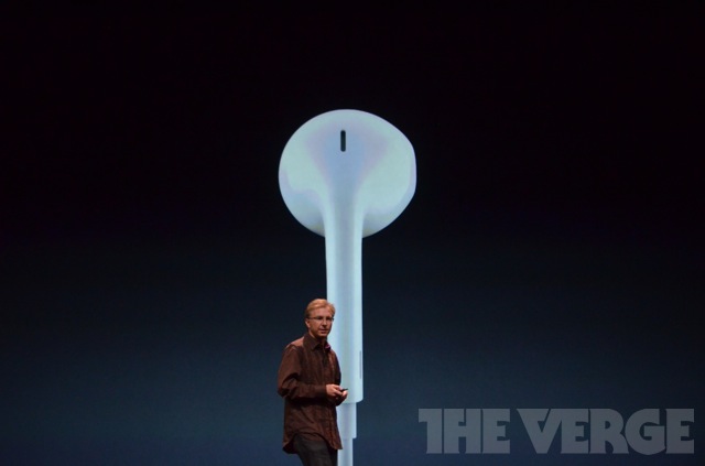 Přímý přenos z Apple Keynote s uvedením nového iPhone 5