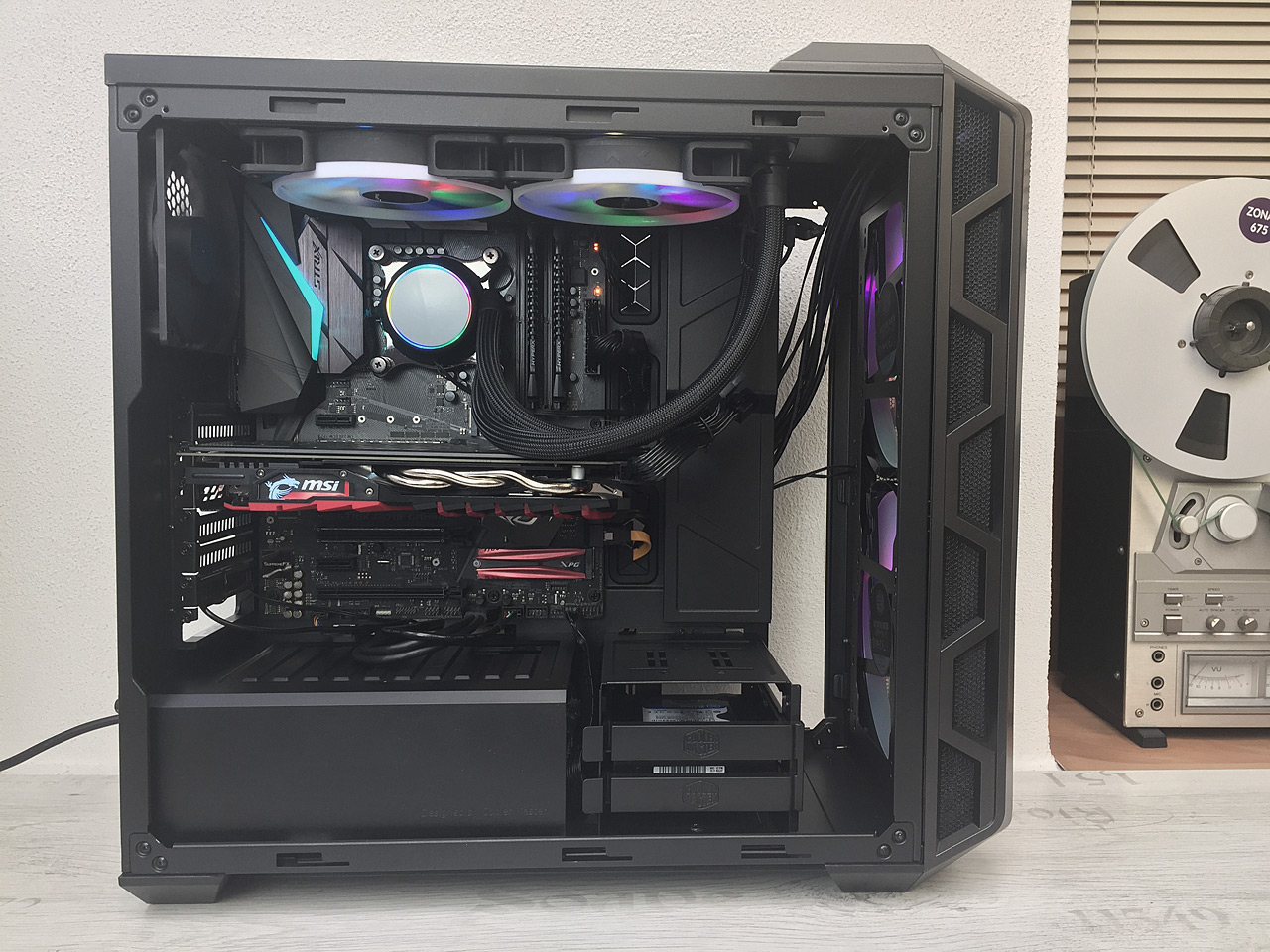 Cooler Master MasterCase H500 ARGB – nejnižší HAF