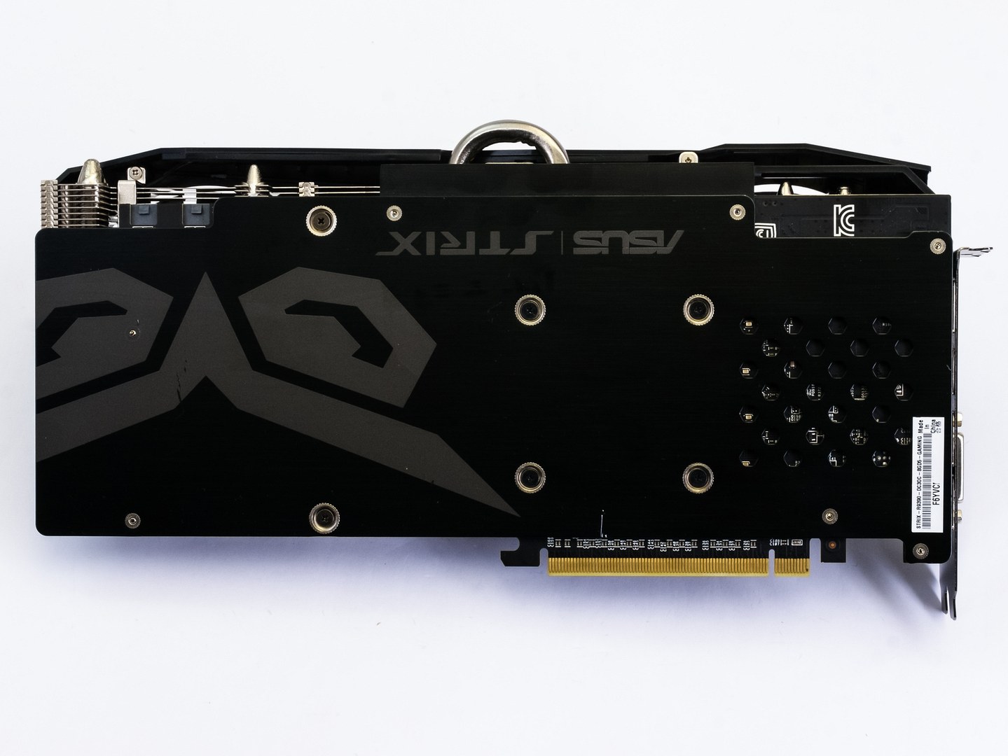 Asus Strix GeForce GTX 980 Ti a Strix R9 390 s DCU III v testu