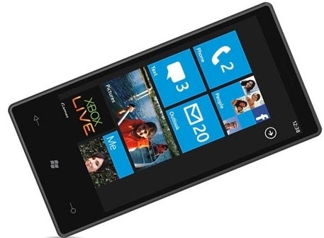 Microsoft: aktualizace Windows Phone 7 způsobila problém 10% telefonů