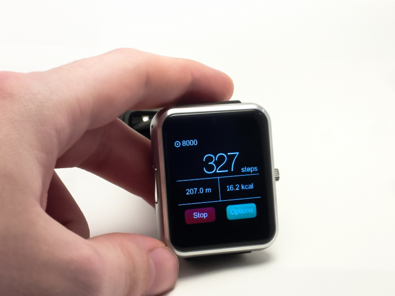 Haier Watch V1: „Apple Watch“ po asijsku a levně