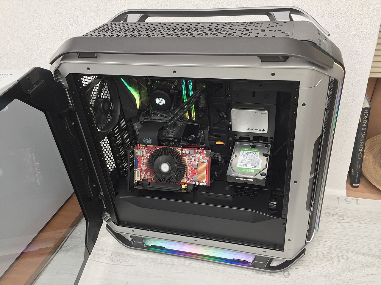 Test Cooler Master COSMOS C700M: Jaká je skříň za 13 tisíc