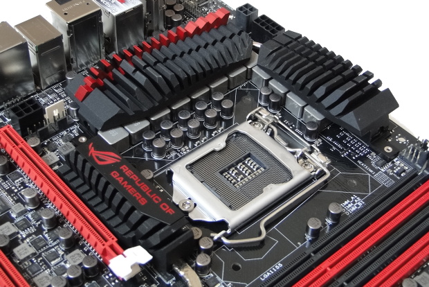 Asus Maximus V Extreme – nejlepší deska pro LGA 1155