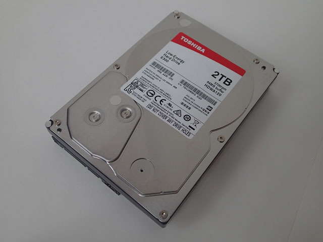 Nové 3,5" HDD Toshiba 300 v testu: WD Black v ohrožení