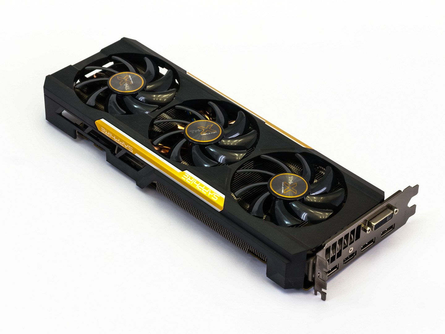 Test Sapphire Radeon R9 390X Tri-X: výkon GTX 980 za lepší cenu