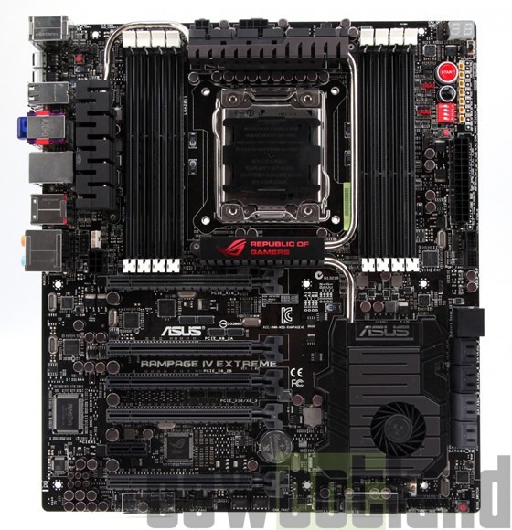 První obrázek ASUS ROG Rampage IV Extreme Black