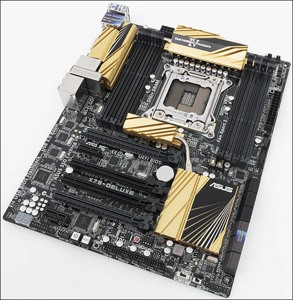 ASUS uvádí základní desku X79 Deluxe se socketem LGA2011