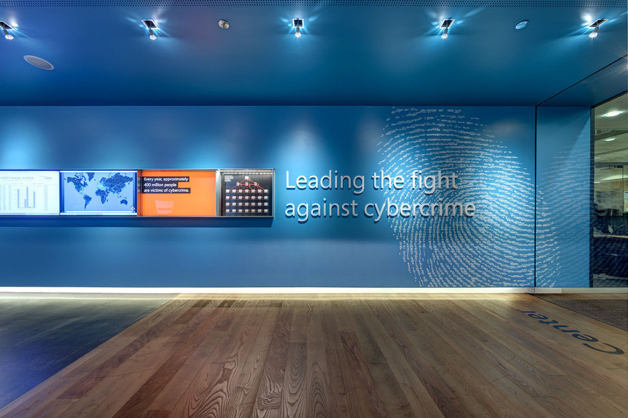 Microsoft otevřel centrum pro boj proti kybernetickým zločinům