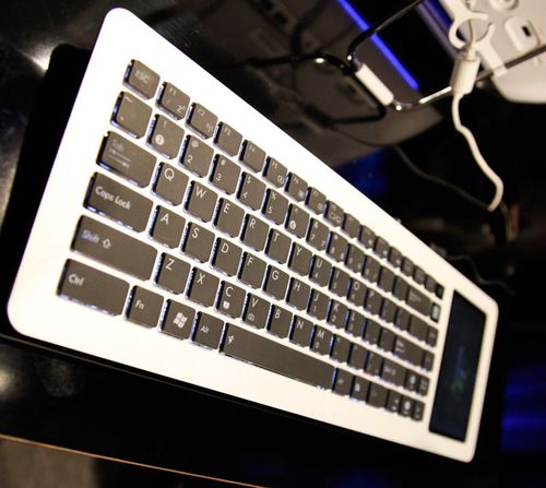 EEE keyboard: známe specifikace