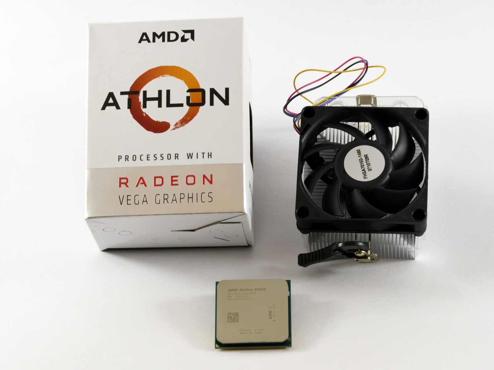 AMD Athlon 200GE, Intel Celeron G4900 a Pentium G5500