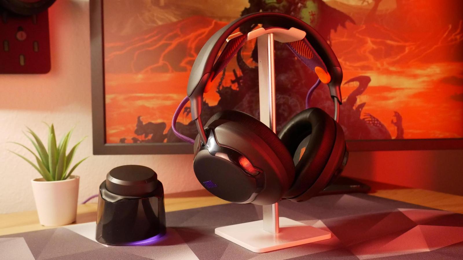 Recenze herního headsetu JBL Quantum 950: Zvuk, který vás pohltí