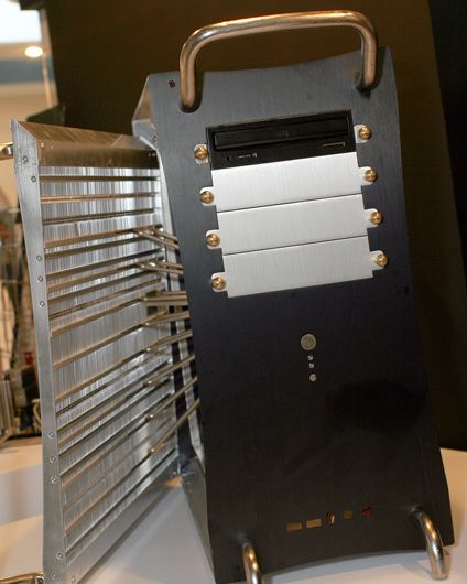 Nová skříň od Thermalrightu: Heat Sink Case