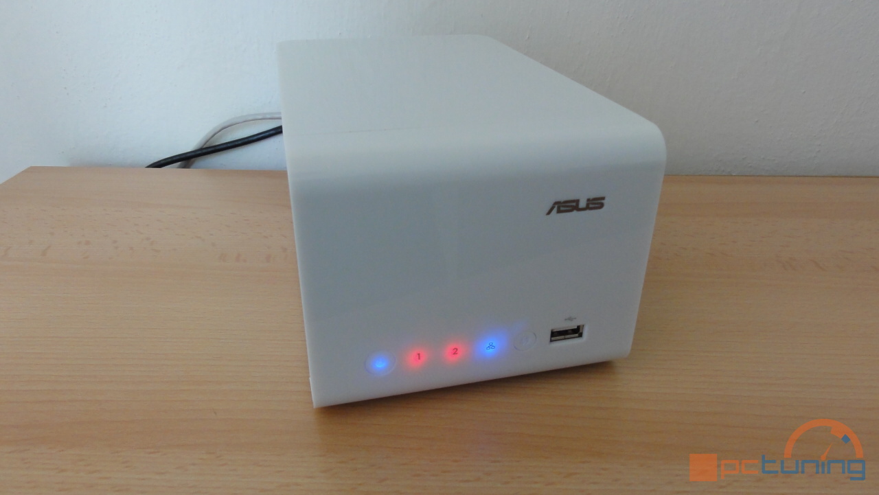 Asus NAS-M25 – vůbec první úložiště od Asusu