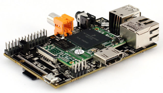 Raspberry Pi má nového konkurenta, je jím minipočítač HummingBoard