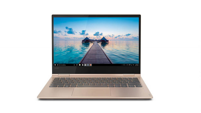 Lenovo odhalilo nové notebooky 2 v 1 série Yoga s podporou Alexa