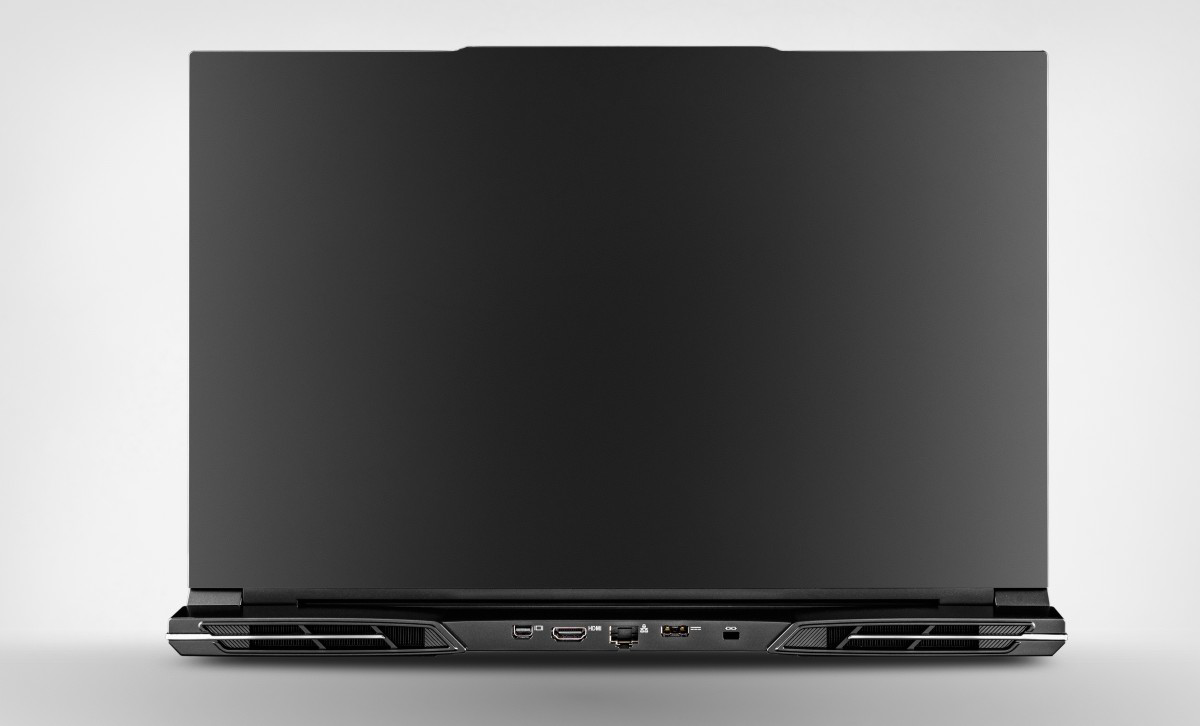 Notebook Eurocom Raptor X17: Core i9-13900HX a RTX 4090