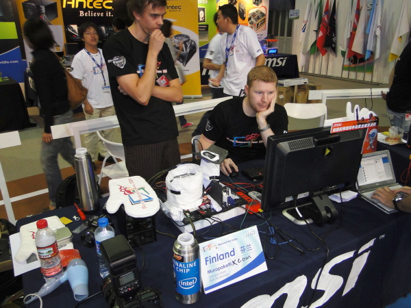 MSI MOA 2009 - Světové finále taktování v Pekingu