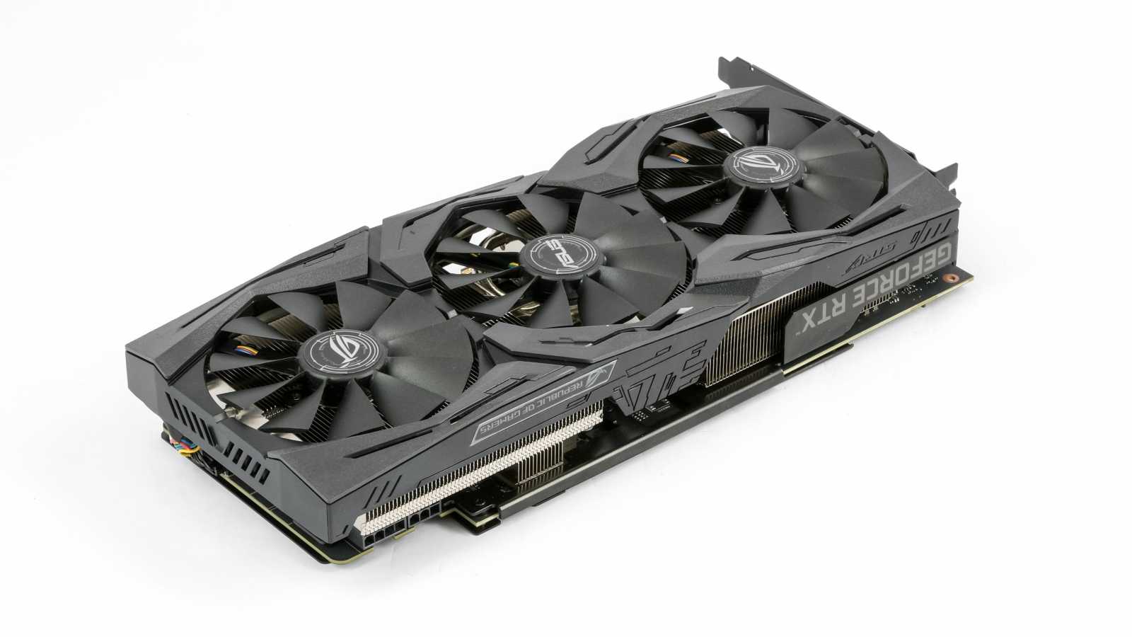 Asus ROG Strix GeForce RTX 2060 O6G Gaming v testu 