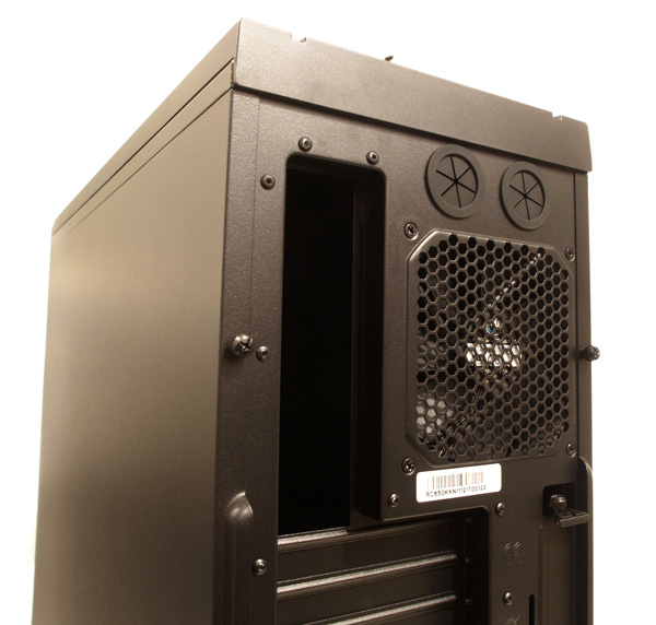 CoolerMaster Silencio 650 – tichá a kvalitní skříň za vysokou cenu