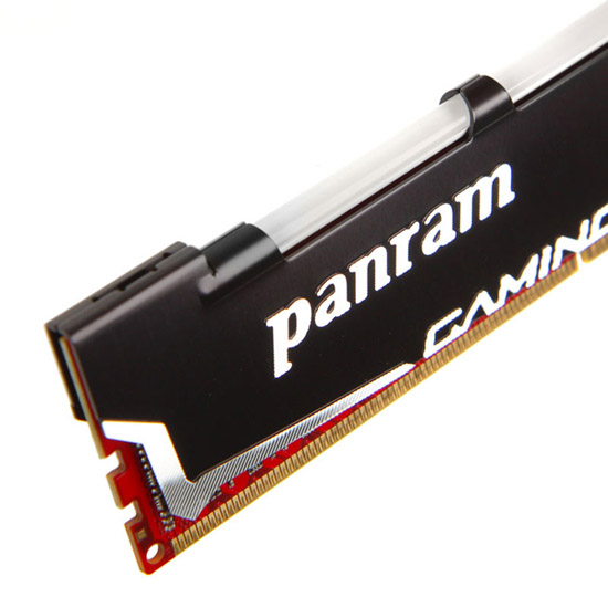 PANRAM představil řadu operačních pamětí DDR3 Light Sword Gaming