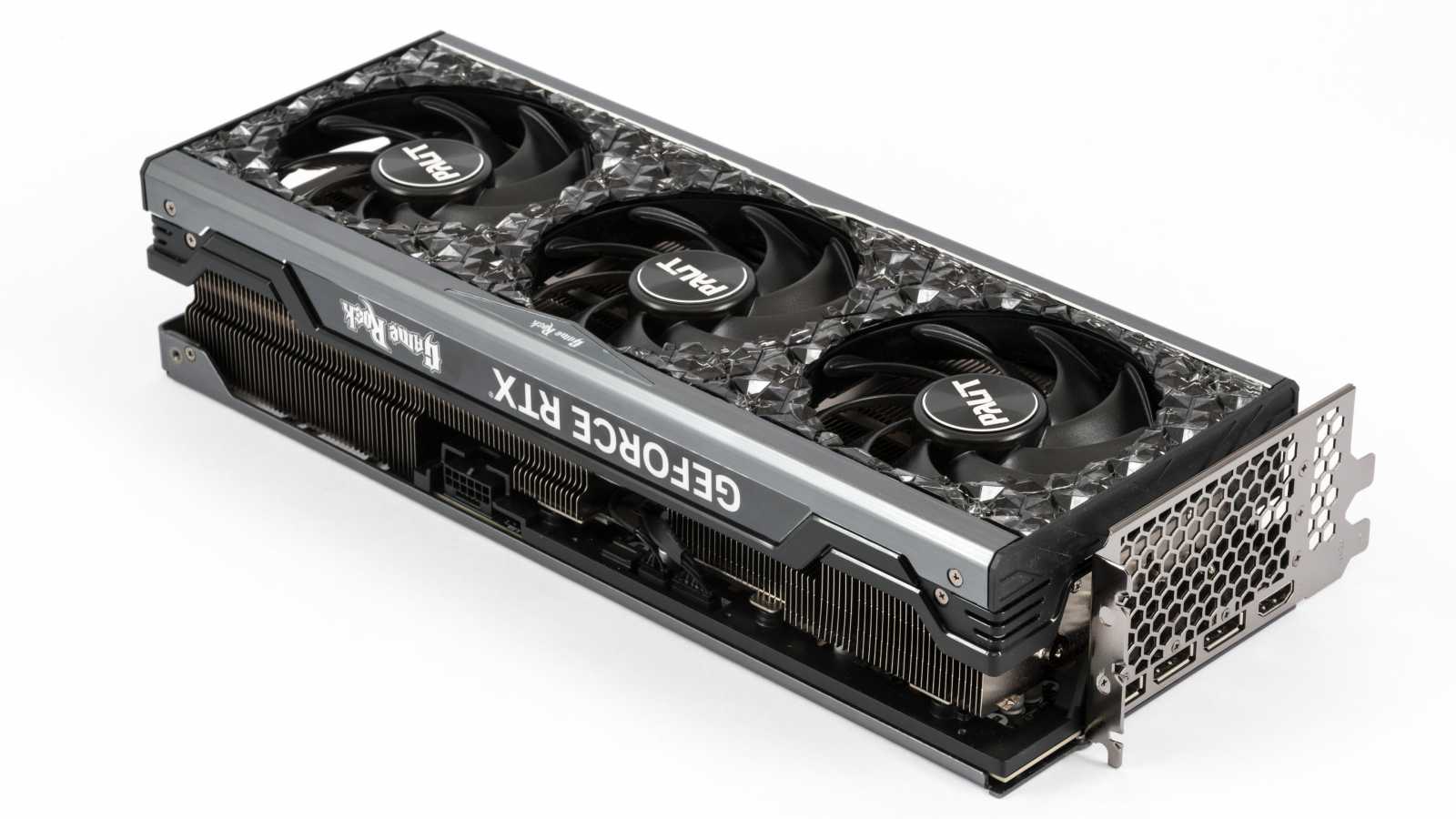 Palit  GeForce RTX 4080 Gamerock v testu: Patří k nejlevnějším, ale chlazení má špičkové