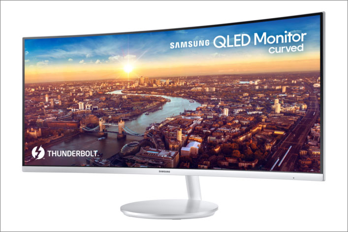 Samsung představí první prohnutý QLED monitor s rozhraním Thunderbolt 3