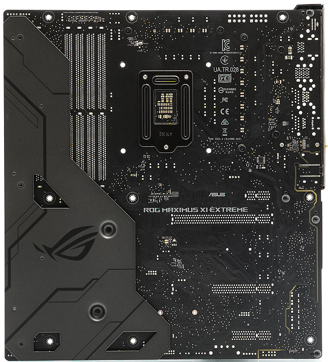 Asus Maximus XI Extreme – ultimátní luxus pro Intel