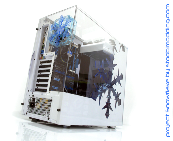 Fractal Design Define R4 k nepoznání: Stoobiho Snowflake