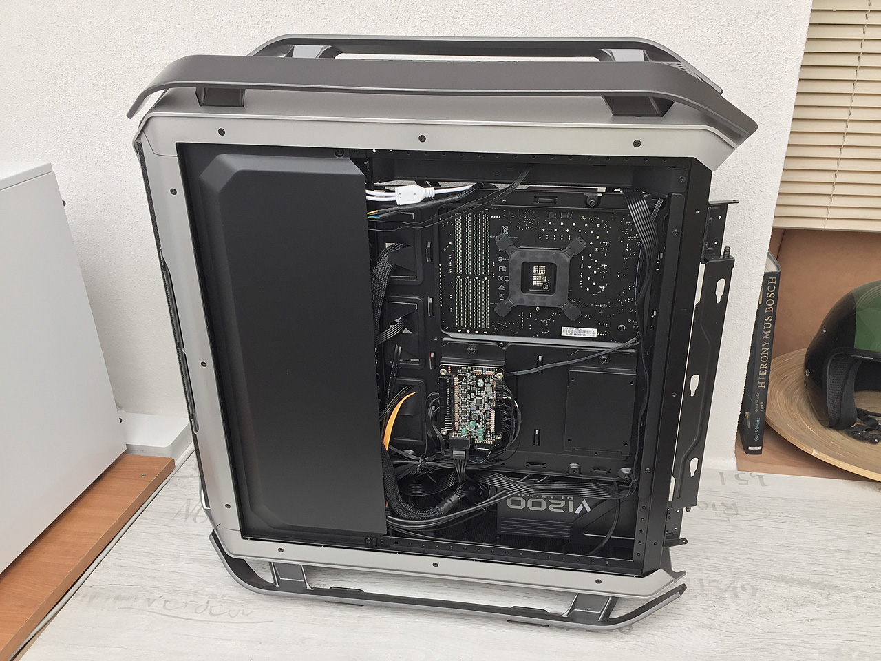 Test Cooler Master COSMOS C700M: Jaká je skříň za 13 tisíc