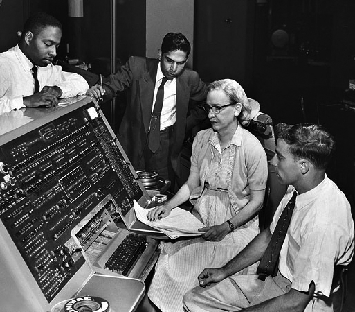 By Unknown (Smithsonian Institution) - Flickr: Grace Hopper and UNIVAC, CC BY 2.0, Link