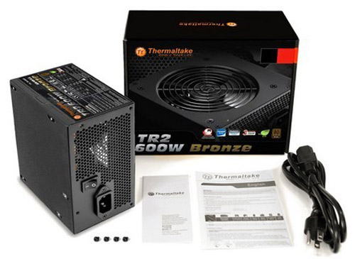 Thermaltake oznámil vydání 450W, 500W a 600W PSU ze série TR2 Bronze