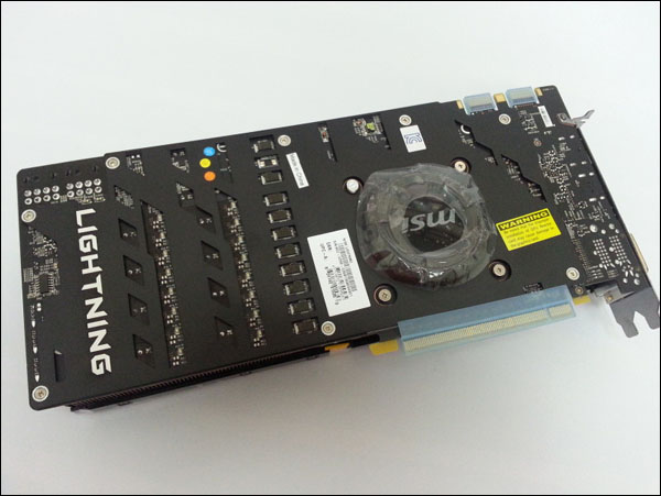 První celkové snímky MSI GeForce GTX 780 Lightning