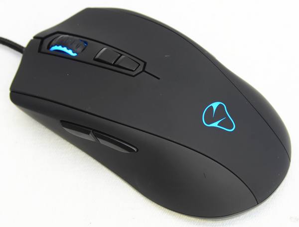 Pro hráče navržené, hráči očekávané: Mionix Avior a Naos