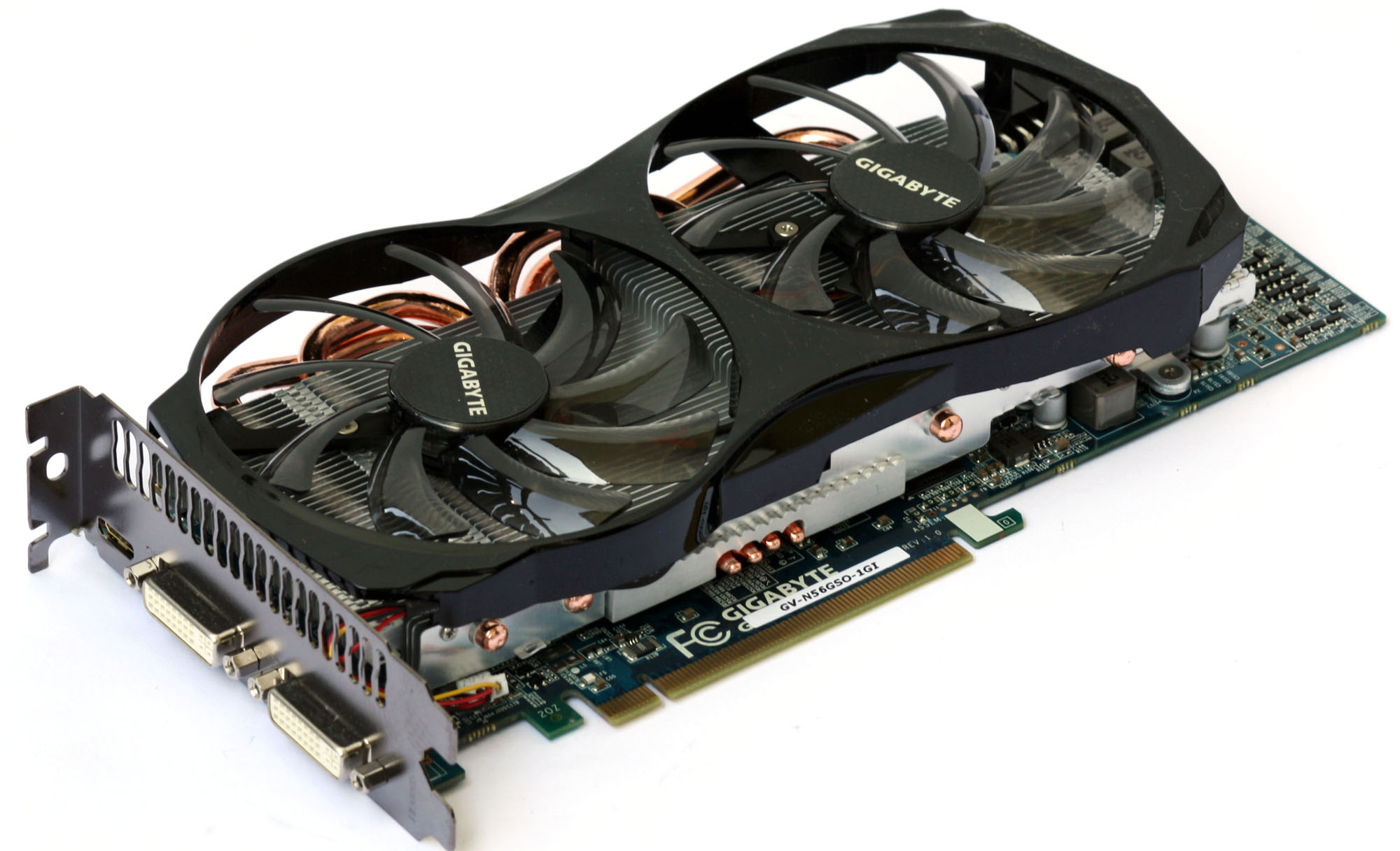 Test dvou GeForce GTX 560 — GTX 460 na steroidech